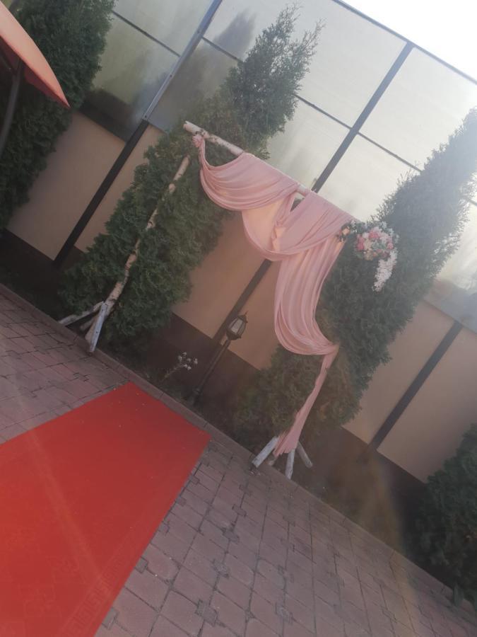 Pensiunea Heaven Bascov エクステリア 写真